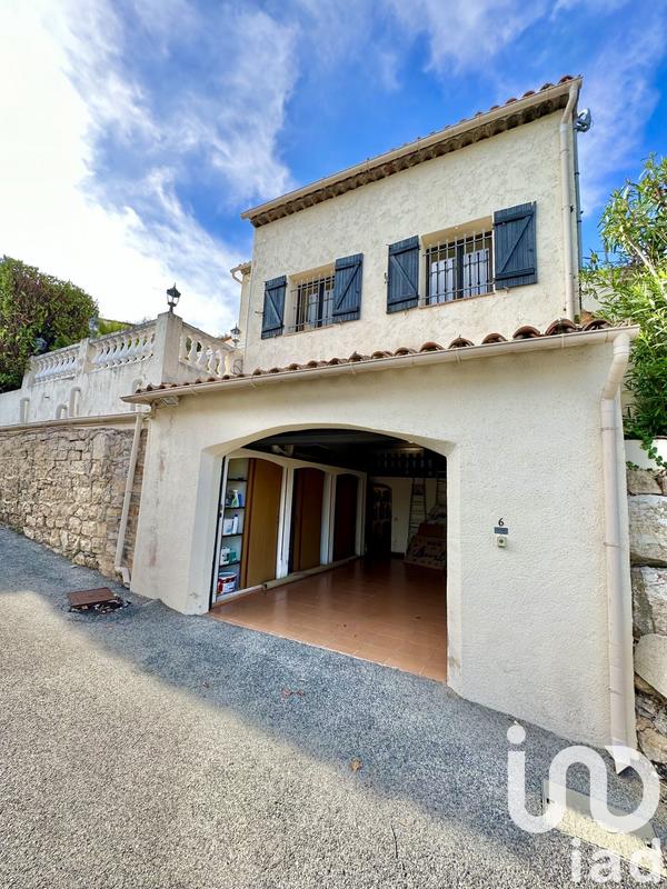 Maison - 141 m² - 5 pièces