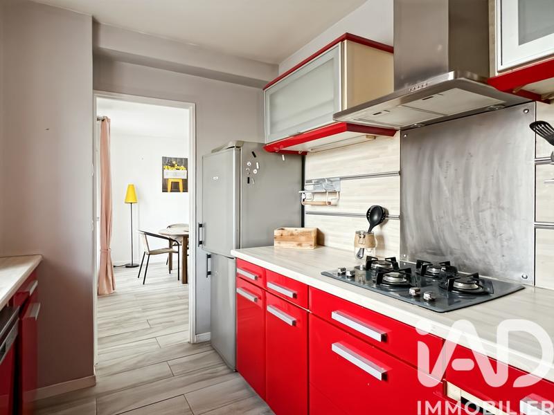 Maison - 80 m² - 6 pièces