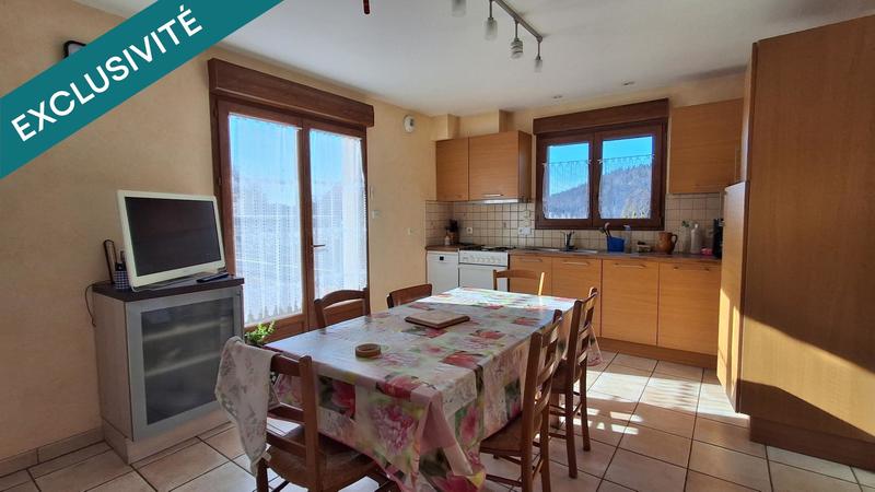 Maison - 333 m² - 10 pièces