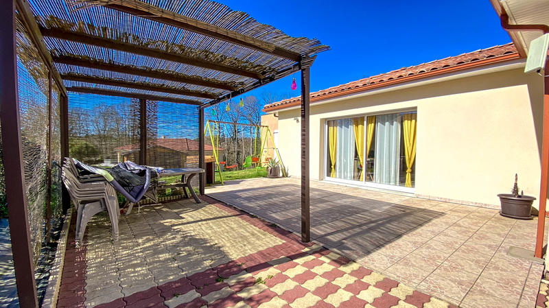 Maison - 137 m² - 6 pièces