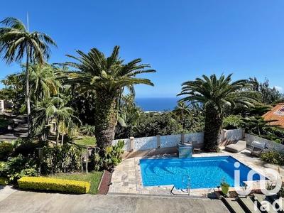 Maison - 157 m² - 7 pièces