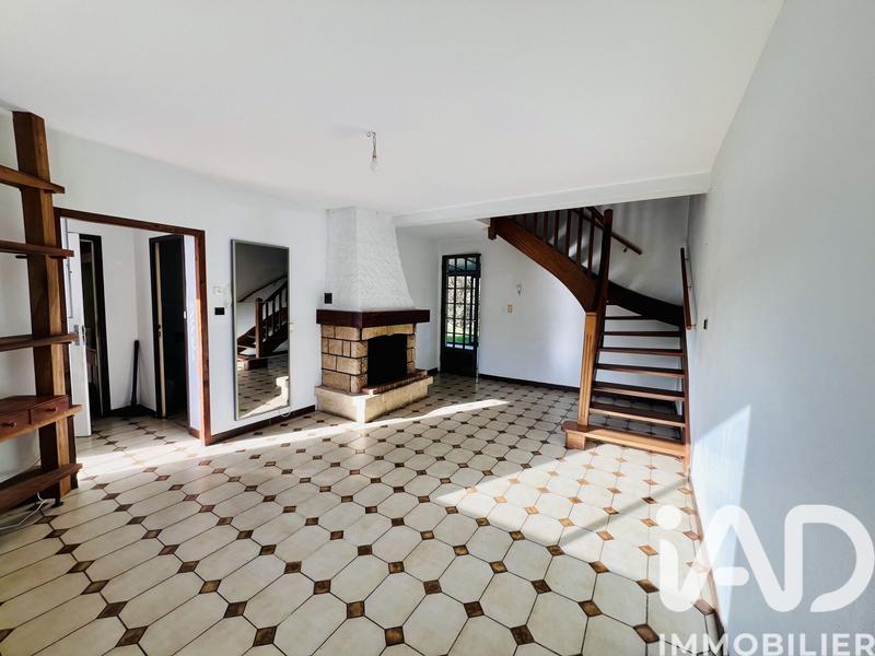 Maison - 88 m² - 5 pièces