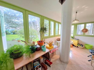 Maison - 170 m² - 5 pièces