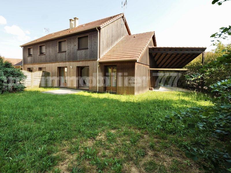 Maison de bois - 98 m² - 6 pièces