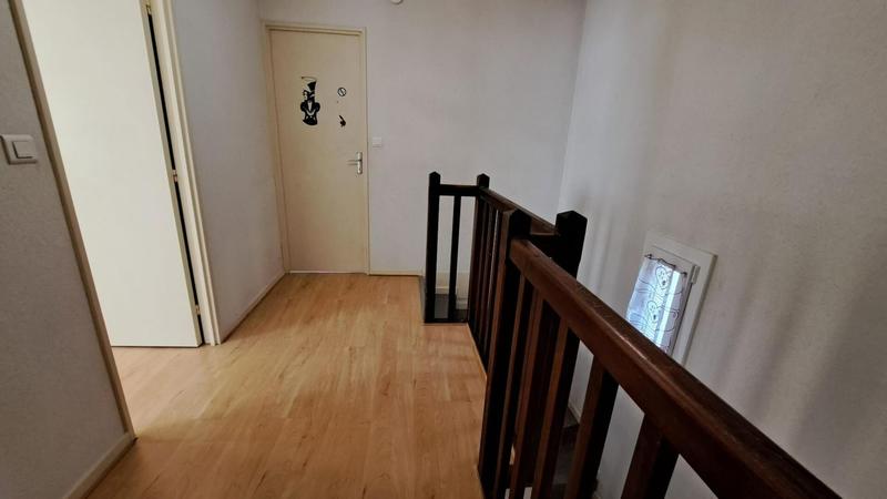 Appartement - 82 m² - 3 pièces
