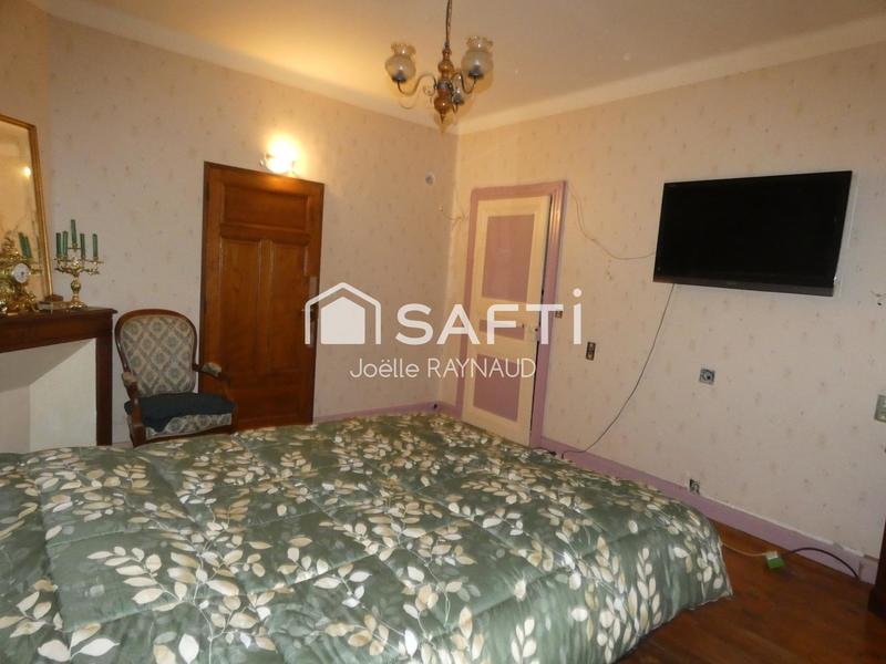 Maison - 200 m² - 7 pièces