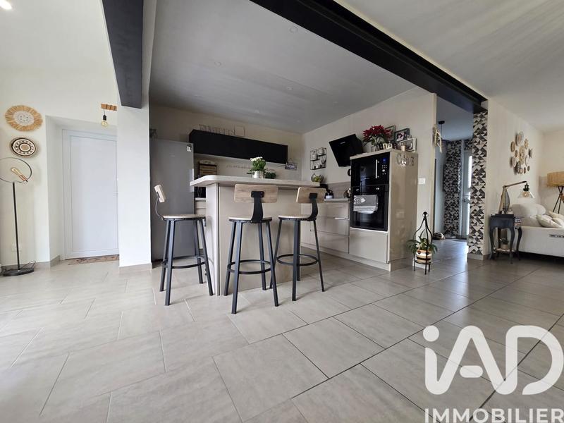 Maison - 110 m² - 5 pièces