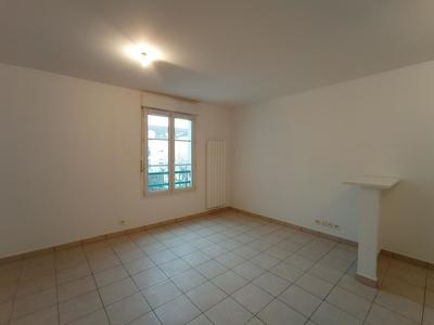 Studio - 27 m² - 1 pièce