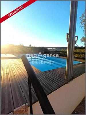 Villa - 283 m² - 10 pièces