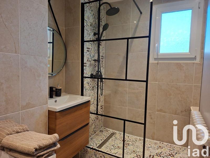 Maison - 105 m² - 4 pièces