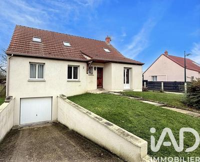 Maison - 135 m² - 6 pièces