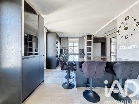 Duplex - 133 m² - 6 pièces