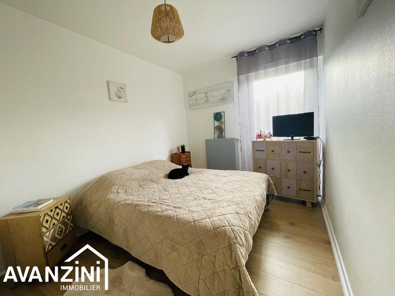 Appartement - 80 m² - 4 pièces