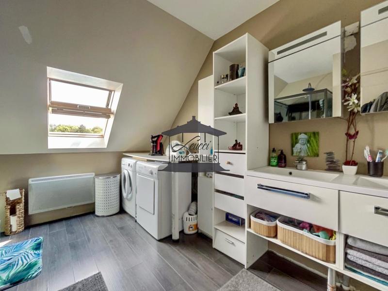 Pavillon - 121 m² - 5 pièces