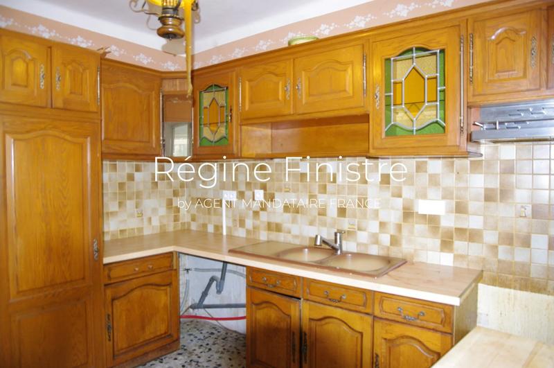 Maison - 205 m² - 7 pièces