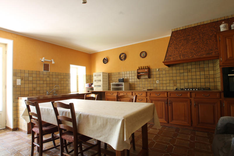 Maison - 177 m² - 6 pièces