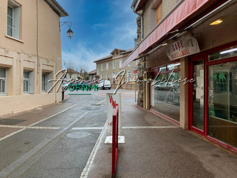 Fonds de commerce - Magasins - 100 m²