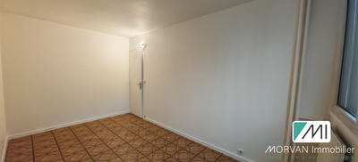 Appartement - 79 m² - 4 pièces