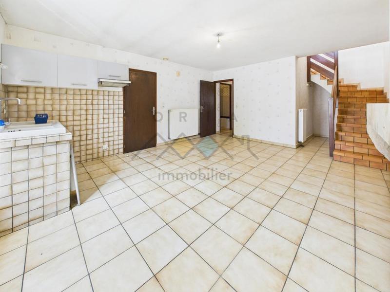 Maison - 137 m² - 4 pièces