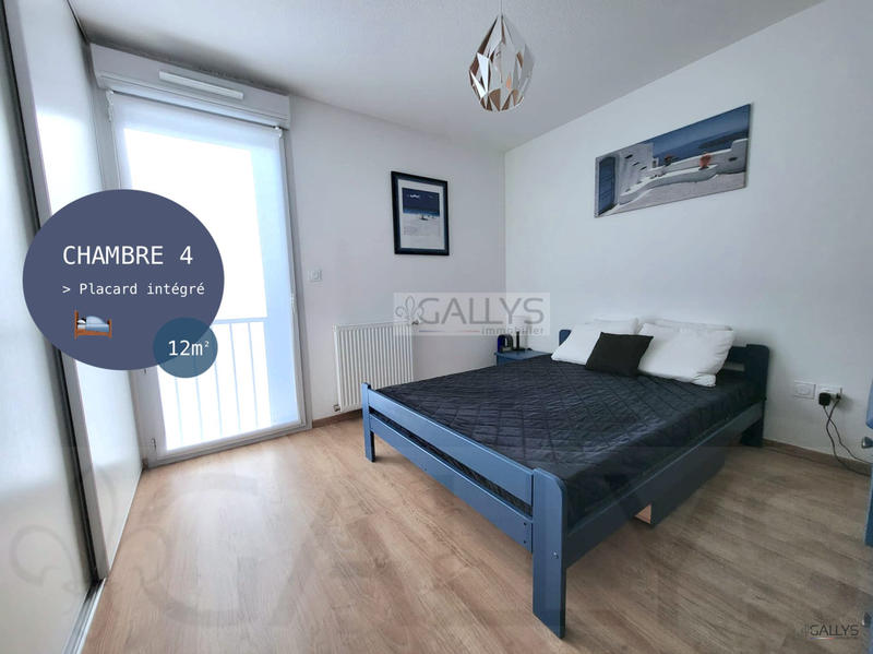 Appartement - 128 m² - 5 pièces