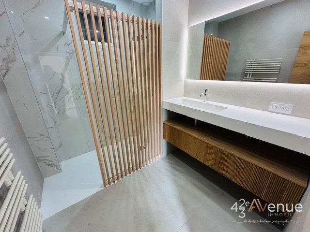 Appartement - 88 m² - 4 pièces