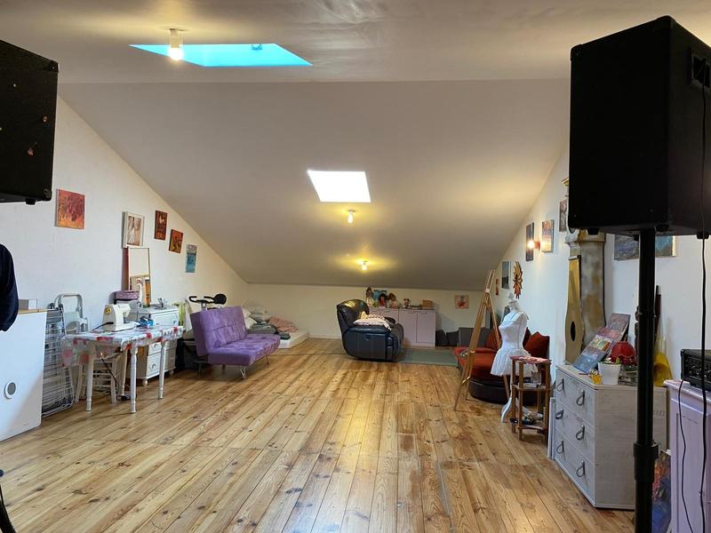 Maison ancienne - 185 m² - 6 pièces