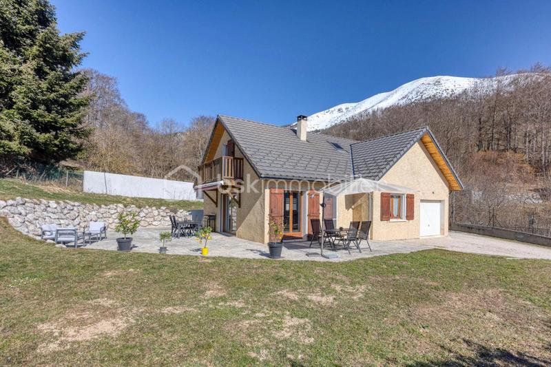 Villa - 98 m² - 4 pièces