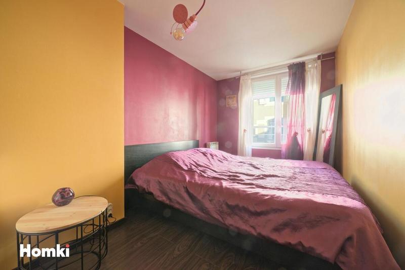 Loft - 121 m² - 4 pièces