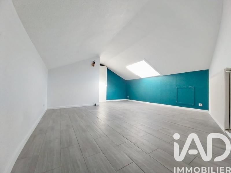 Duplex - 77 m² - 4 pièces