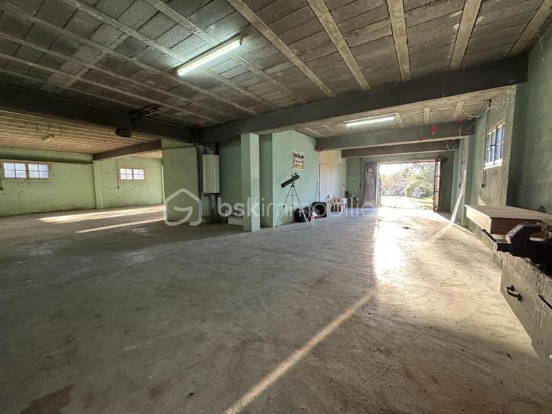 Maison - 140 m² - 7 pièces