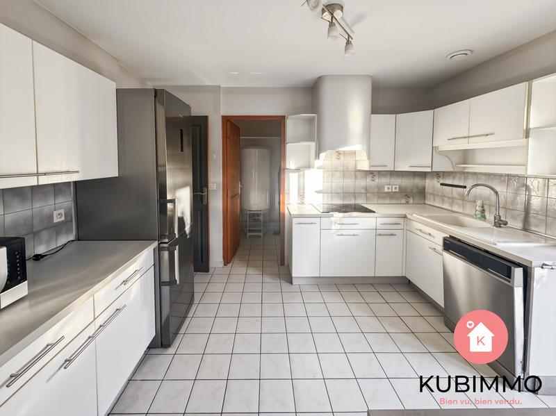 Maison traditionnelle - 101 m² - 5 pièces