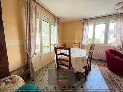 Maison - 84 m² - 5 pièces