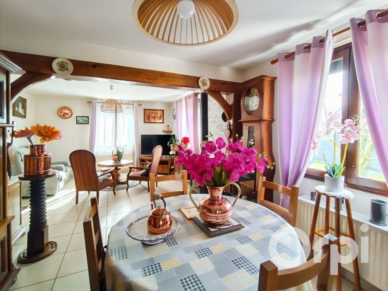 Maison - 94 m² - 4 pièces