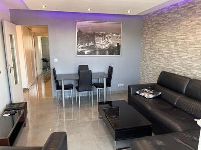 Appartement - 57 m² - 3 pièces