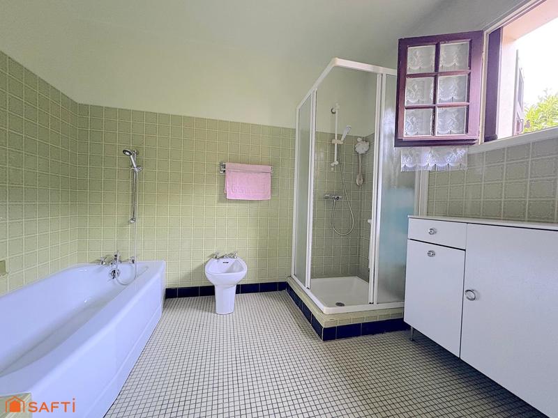 Maison - 145 m² - 5 pièces