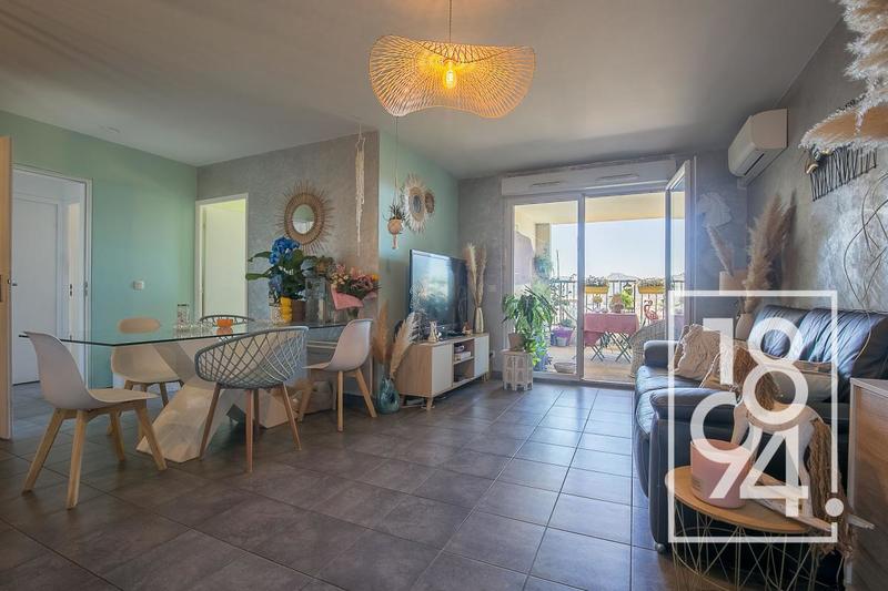 Appartement - 60 m² - 3 pièces