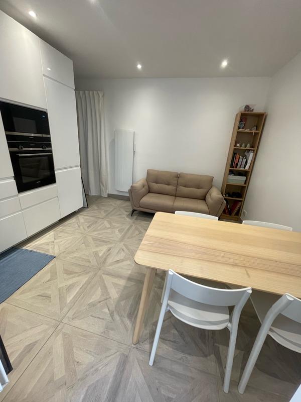 Appartement bourgeois - 33 m² - 2 pièces