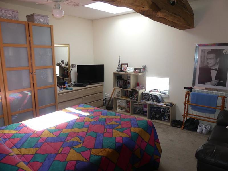 Maison chambre d'hôtes - 235 m² - 8 pièces