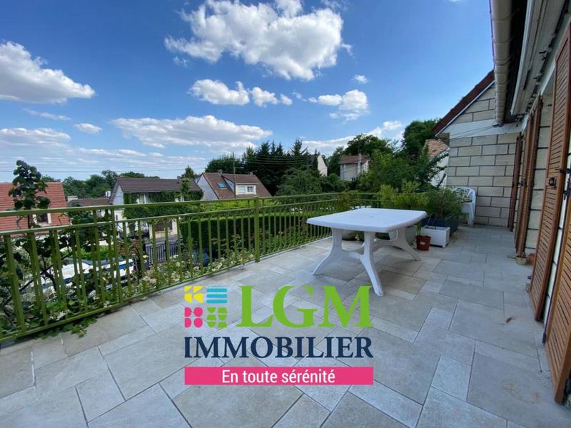 Maison - 182 m² - 6 pièces