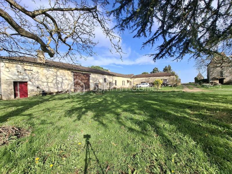 Corps de ferme - 109 m² - 6 pièces