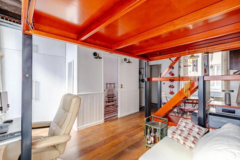 Studio - 25 m² - 1 pièce