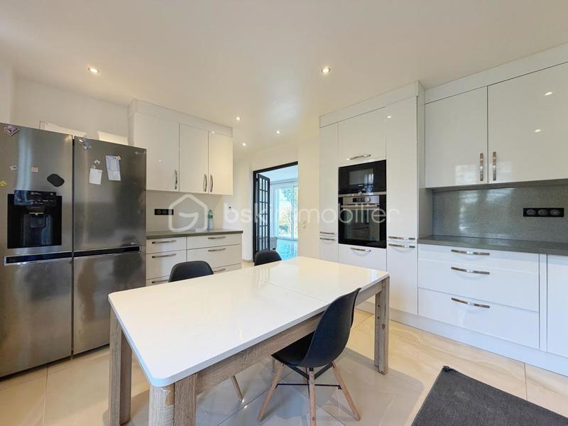 Maison - 114 m² - 7 pièces