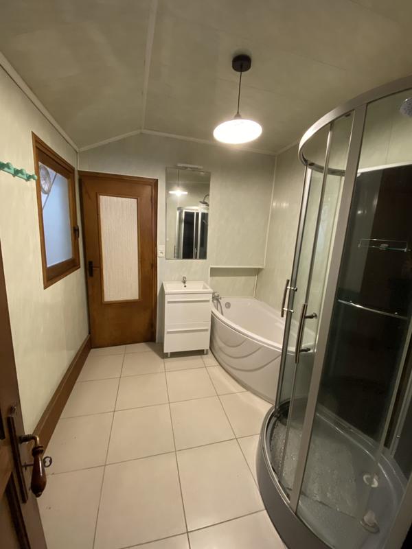 Maison - 84 m² - 5 pièces