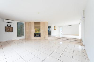 Villa - 207 m² - 7 pièces