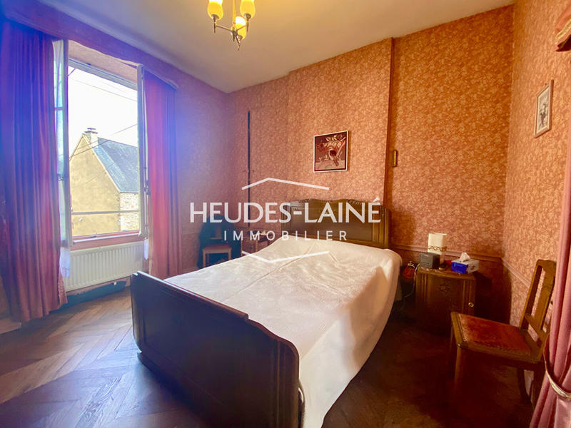 Maison - 177 m² - 10 pièces