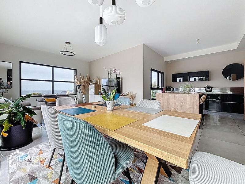 Maison - 128 m² - 6 pièces