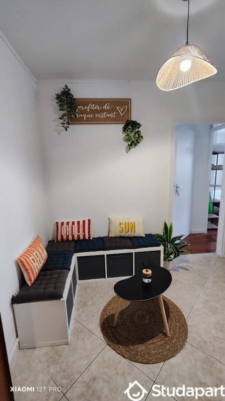 Chambre - 9 m² - 1 pièce