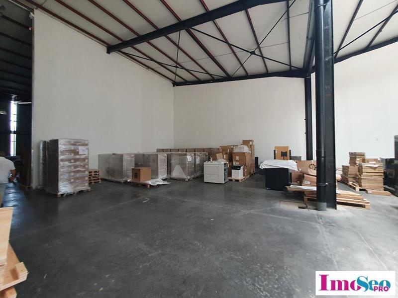 Local commercial - 250 m²