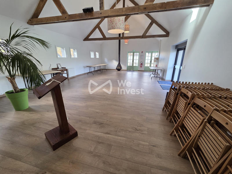 Maison ancienne - 804 m² - 28 pièces