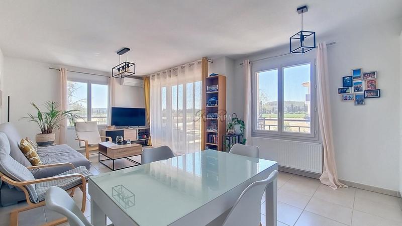 Appartement - 67 m² - 3 pièces